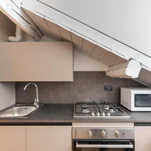 brera-apartament-near-duomo.italymilanhotels.net/