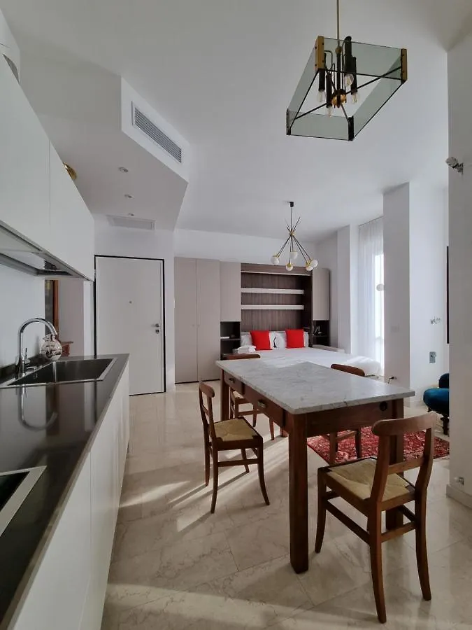 Ampio Ed Incantevole Monolocale A Citylife Apartment Milan 0*,